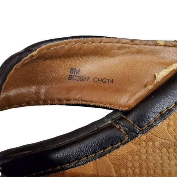 b.o.c. Thong Style Sandals - Picture 9 of 11